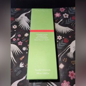 Peach & Lily Green Power Calm Hydrating Gel Cleanser